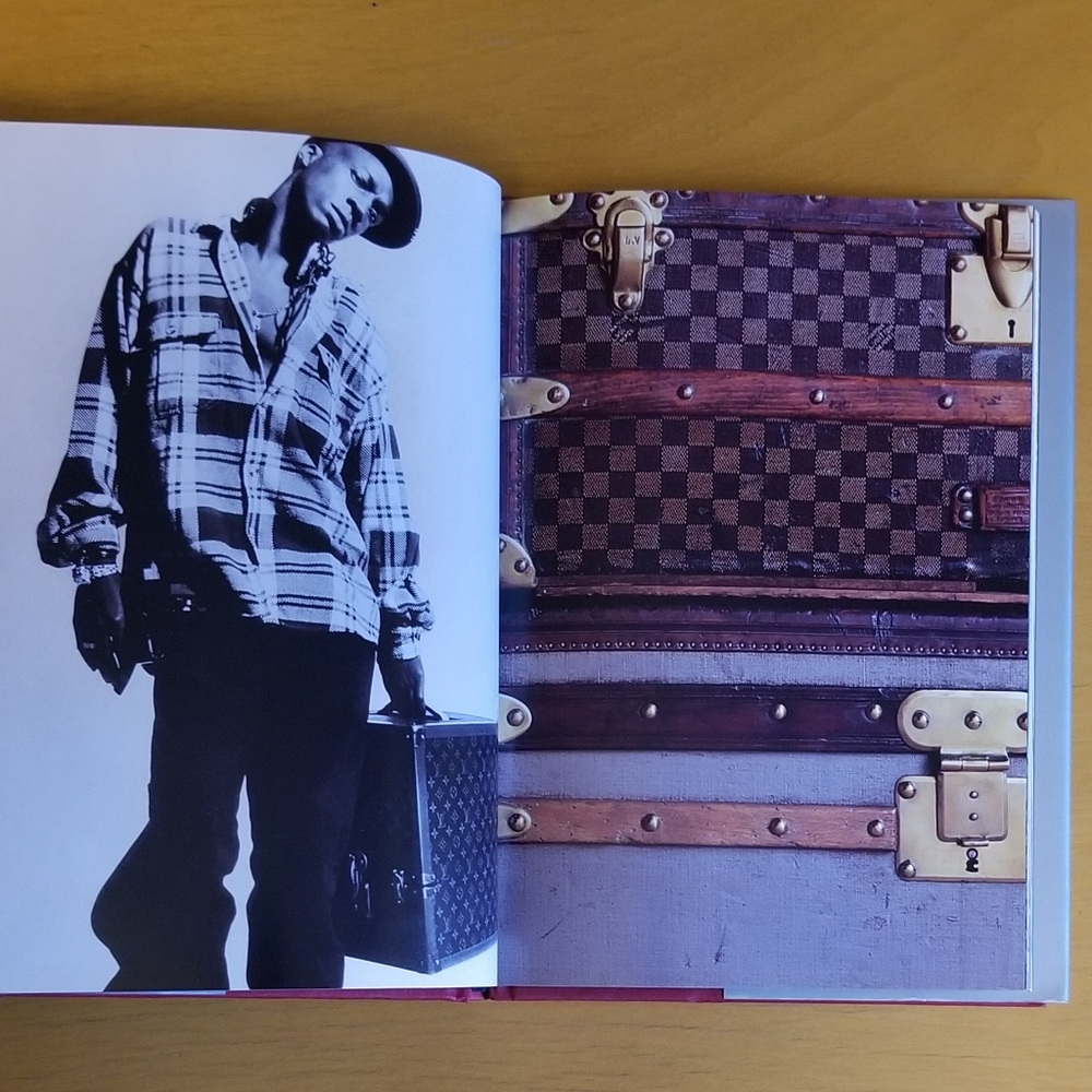 Assouline – Louis Vuitton Icons (2008) - Picture 7 of 16
